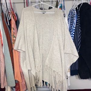 American Eagle Cream Cardigan